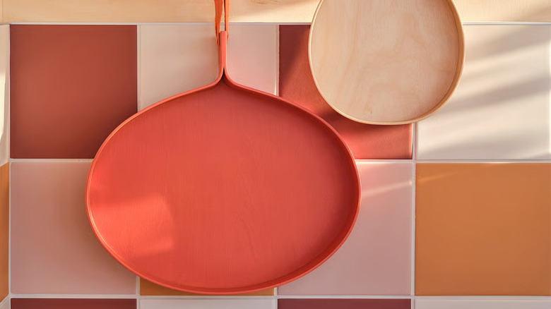 Product photo of IKEA's OMMJÄNGE Tray, set of 2, orange/birch veneer