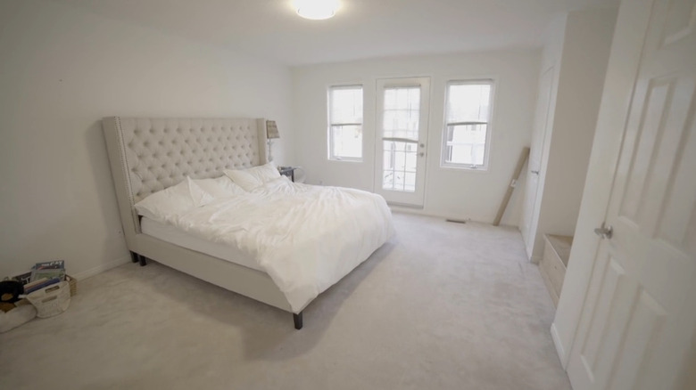 stark white bedroom