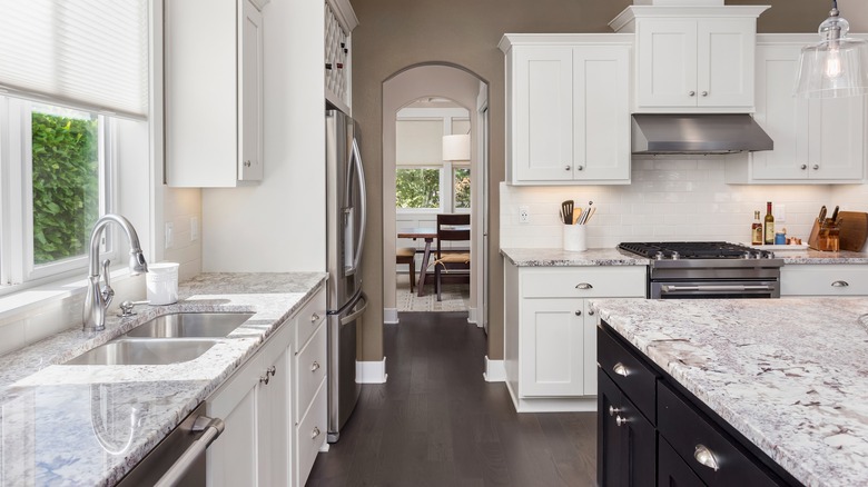 kitchen with quartz countertops