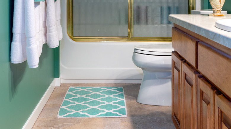 Bathroom with LVT flooring