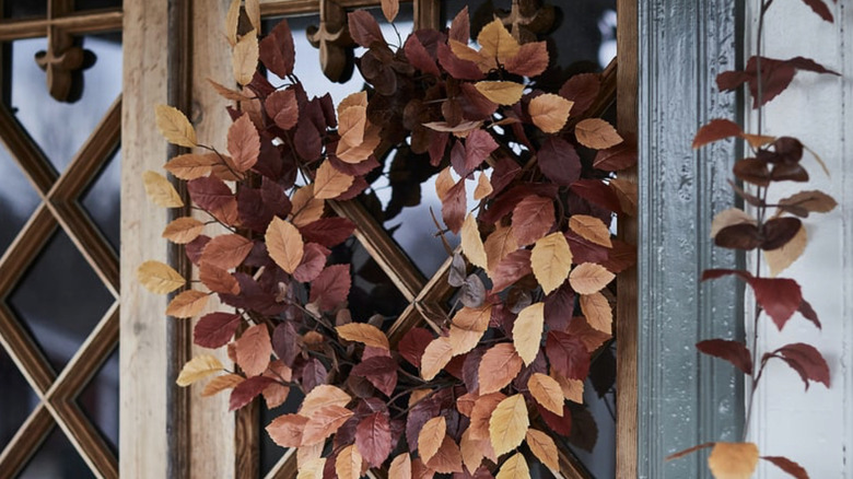 HÖSTAGILLE artificial wreath