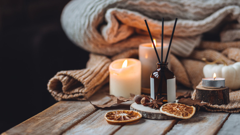 Cozy fall accessories and decor