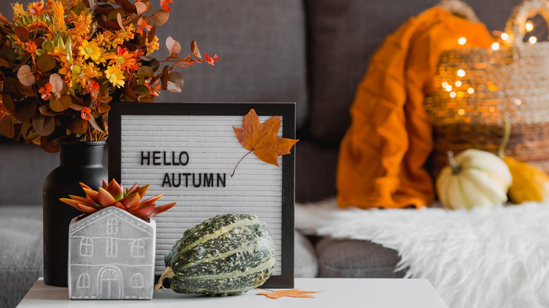Fall décor on coffee table