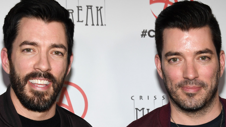 Drew and Jonathan Scott close-up