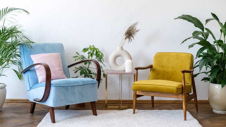 Living room with mid-century modern chairs