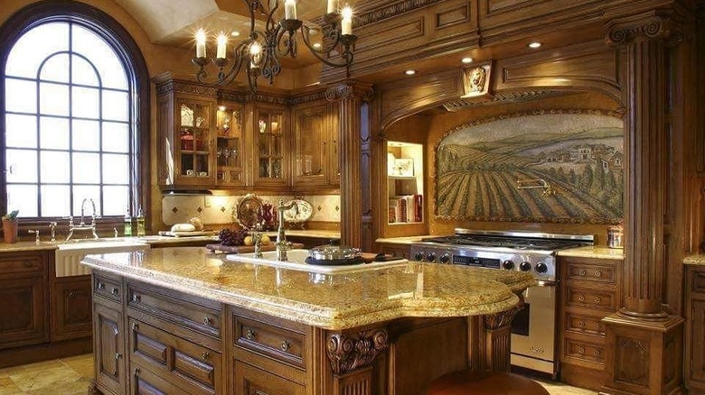 Tuscan style kitchen