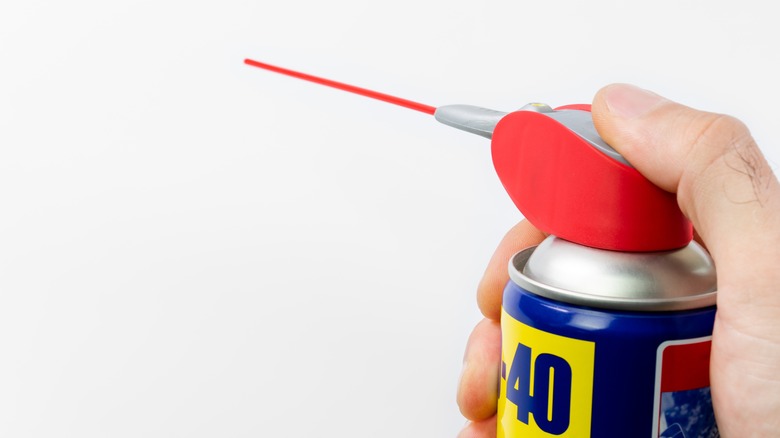 can of wd 40
