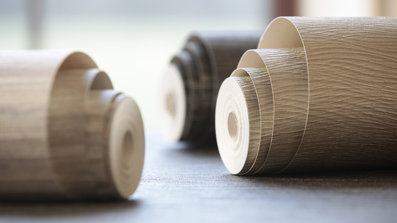 Wood grain contact paper