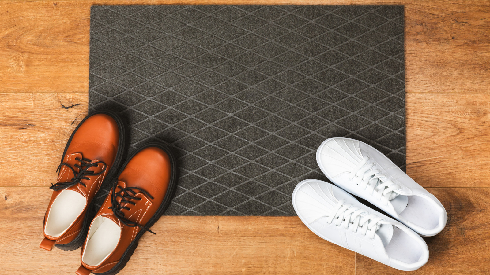 How To Repurpose Rubber Mats For A Stunning Wall Transformation