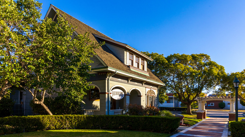 Historical landmark houses in Heritage Square of Oxnard, California
