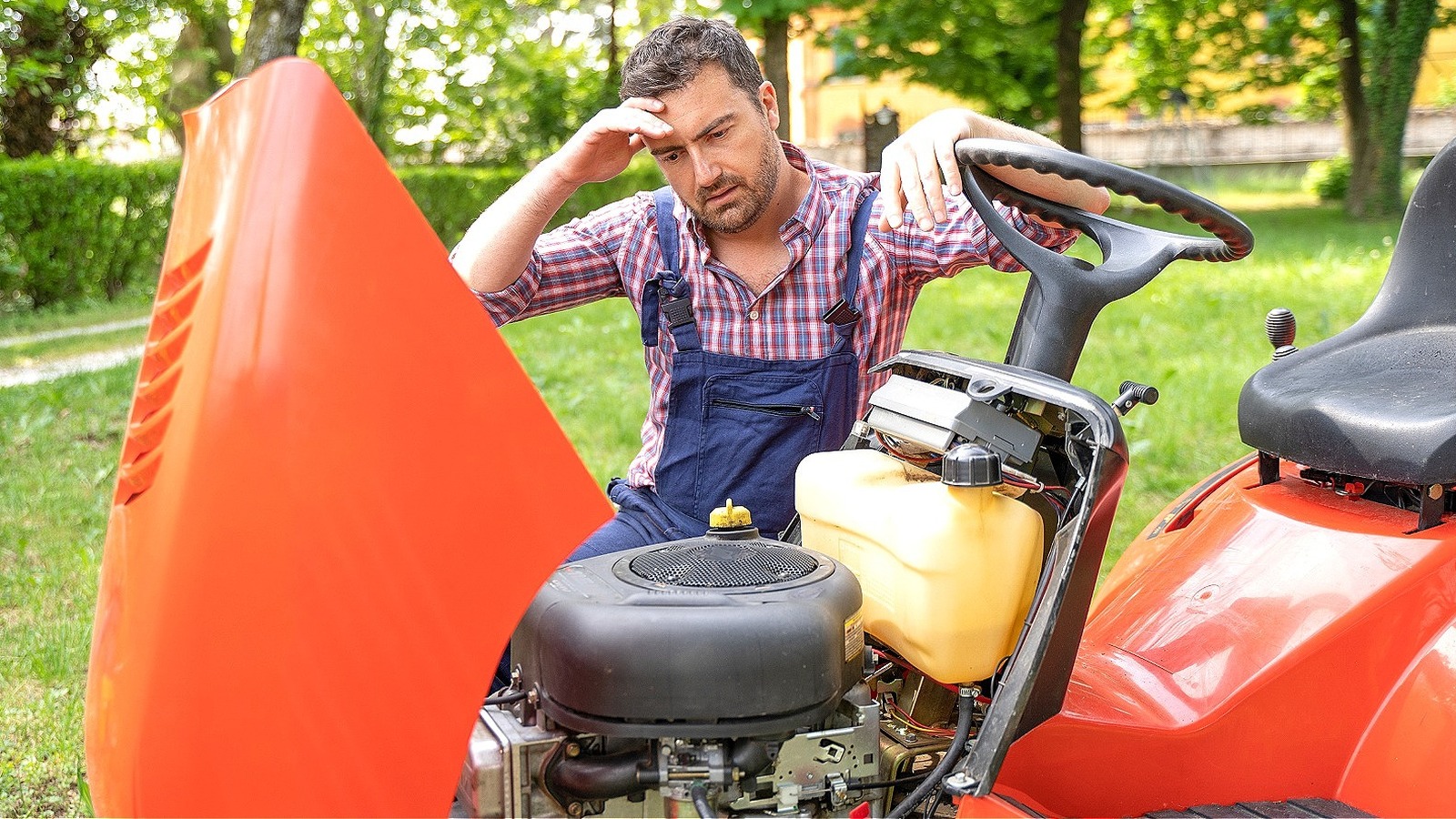 Riding Lawn Mower Won't Start? The Answer May Be In Your Oil