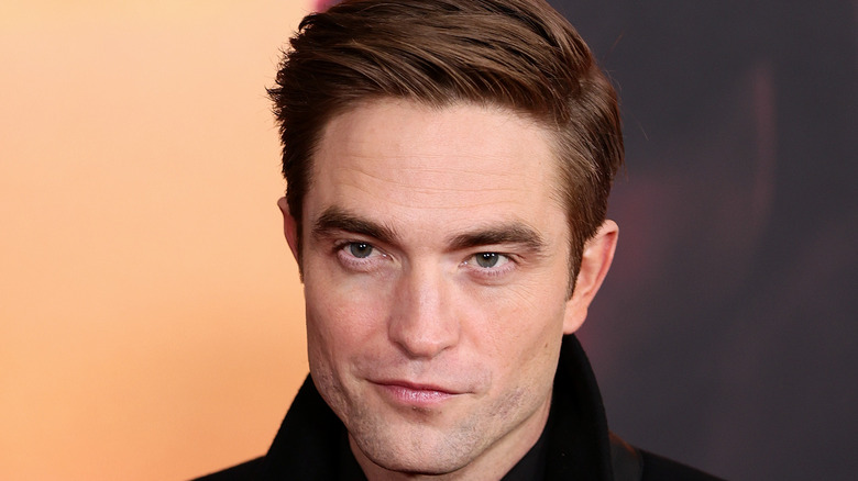 Robert Pattinson posing