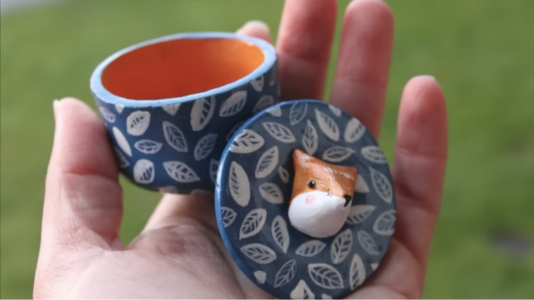 Blue DIY jewelry box with fox and leaf embellishments