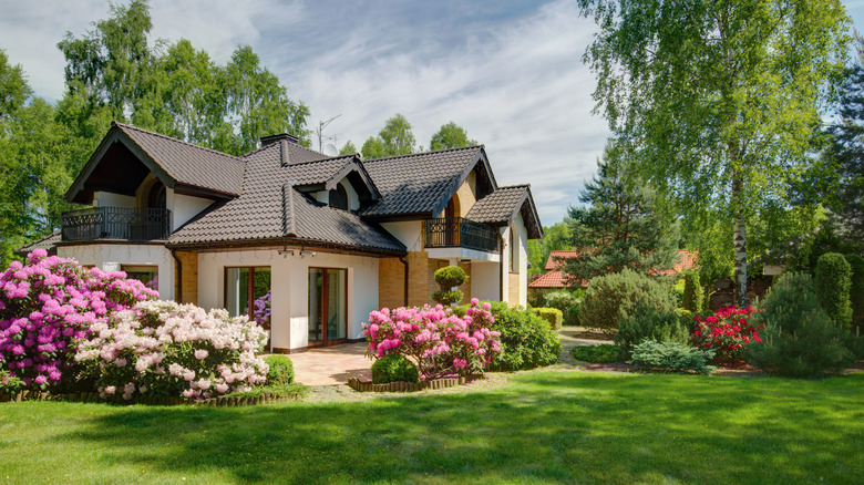 This property has the "picture perfect" yard look.