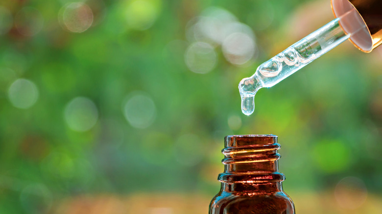 Pipette of essential oil