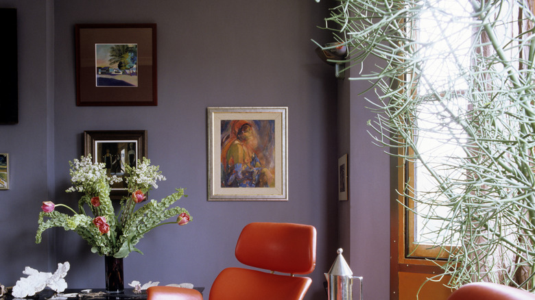 Sunny room with lavender gray walls.