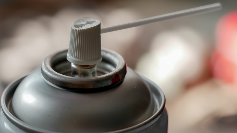 Can of compressed air