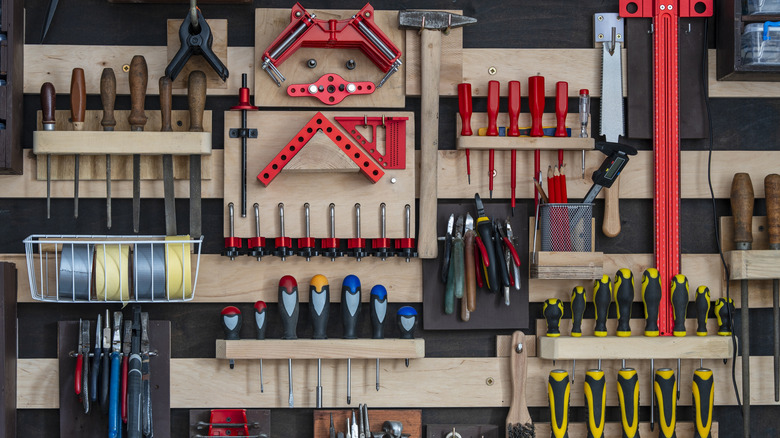A French cleat tool wall