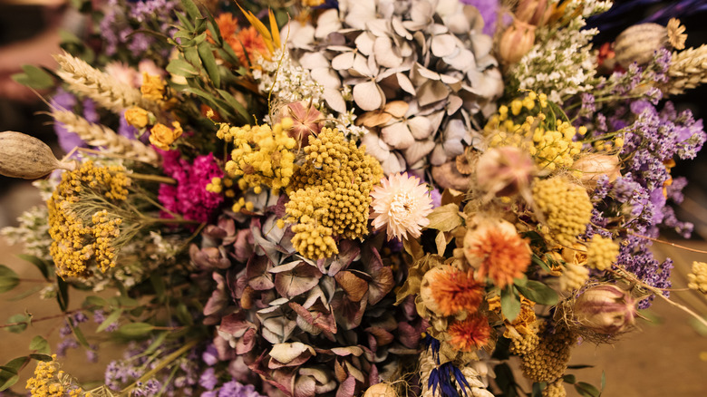 Dried flowers in an arrangement