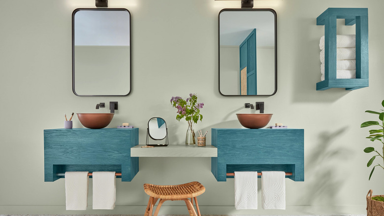 bathroom with bay blue highlights