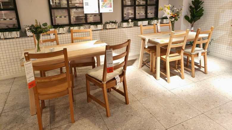 An IKEA kitchen display
