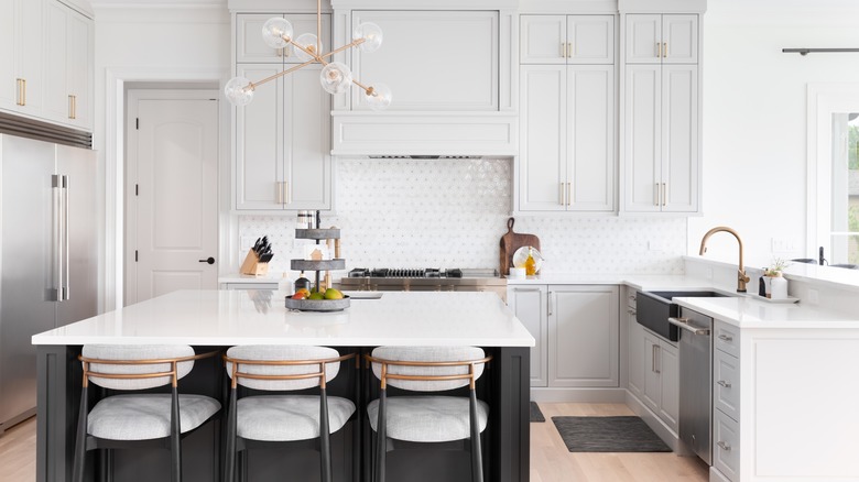 Marble kitchen countertops and island