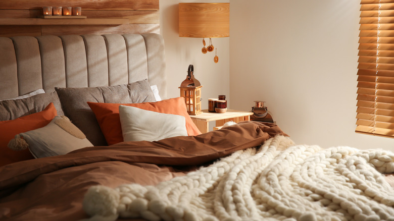 fall bedroom lots of blankets