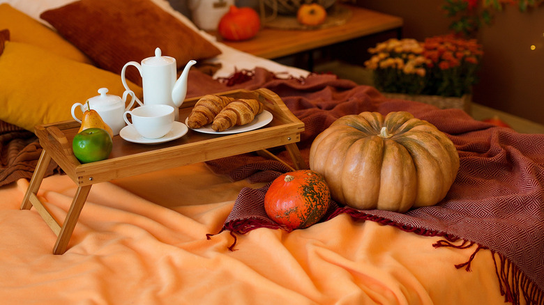 pumpkins in bedroom
