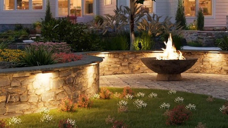 VOLISUN LED retaining wall lights and fire pit