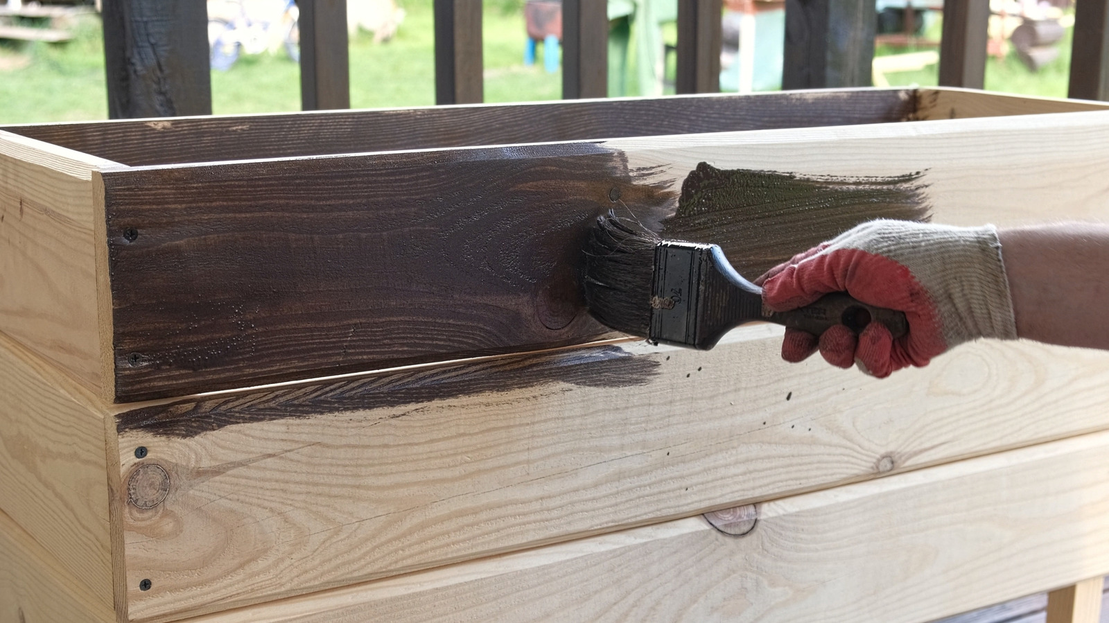 Skip Sealer: There's A Better Method To Keep Wood Raised Garden Beds ...