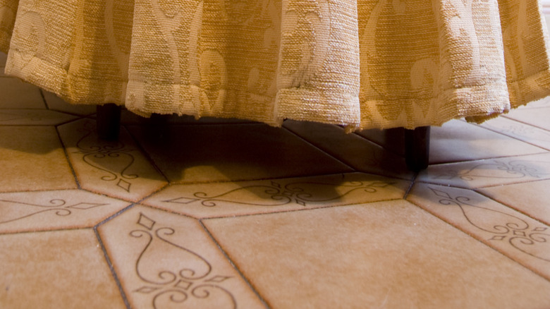 Pleated skirted furniture in peach