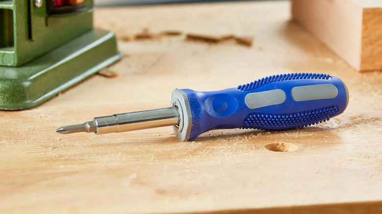 Pittsburgh's 6-in-1 Screwdriver/Nut Driver