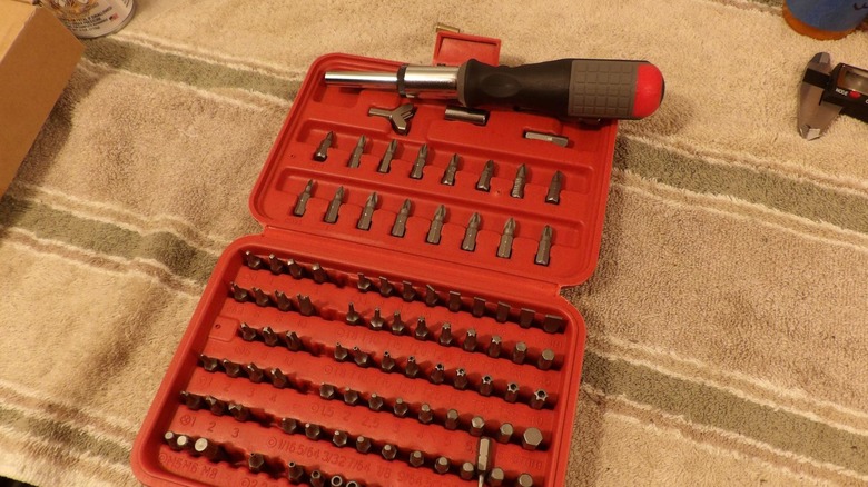 Pittsburgh's Ratcheting Screwdriver Set