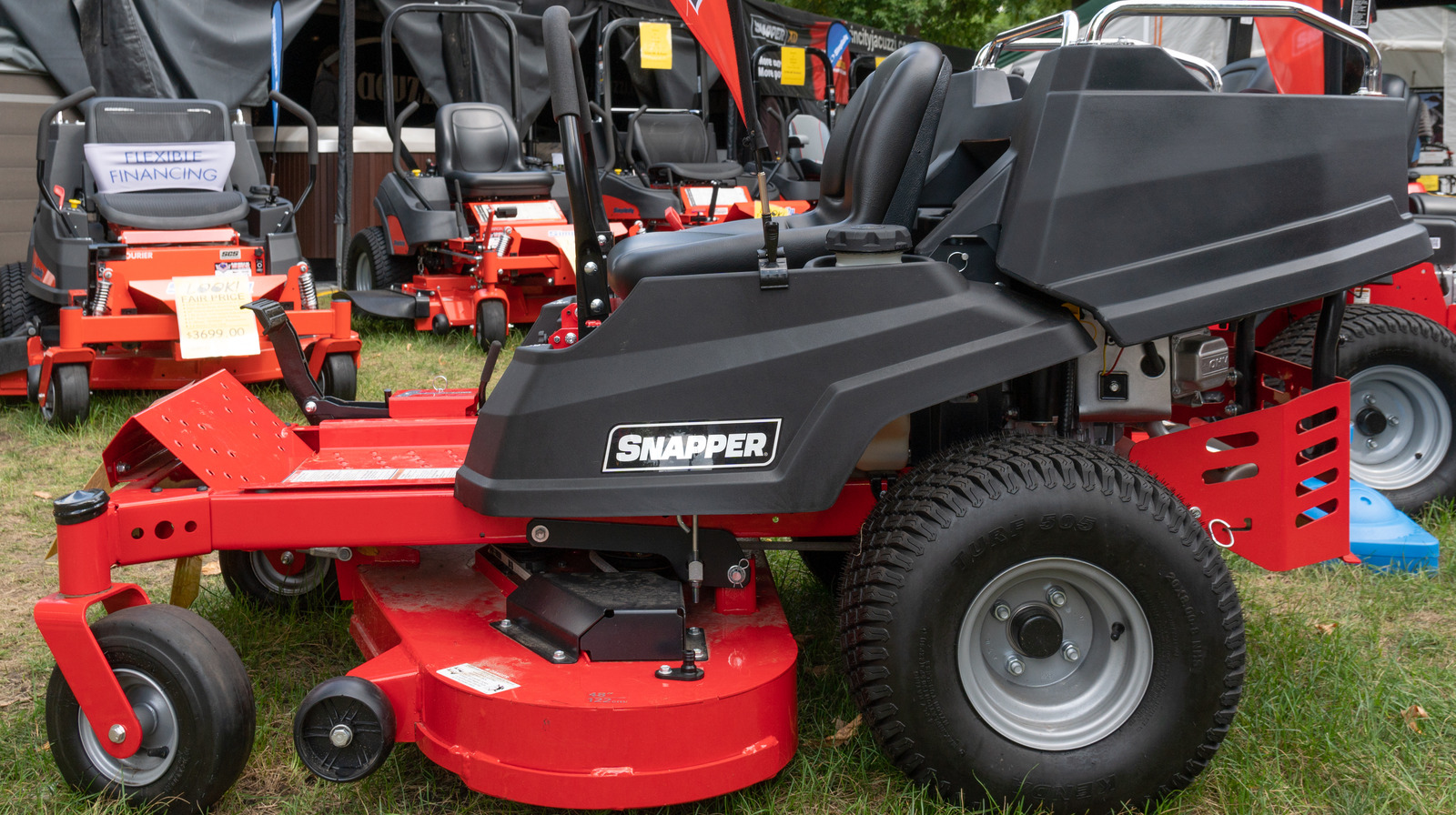 Snapper riding lawn mower dealers near me hotsell