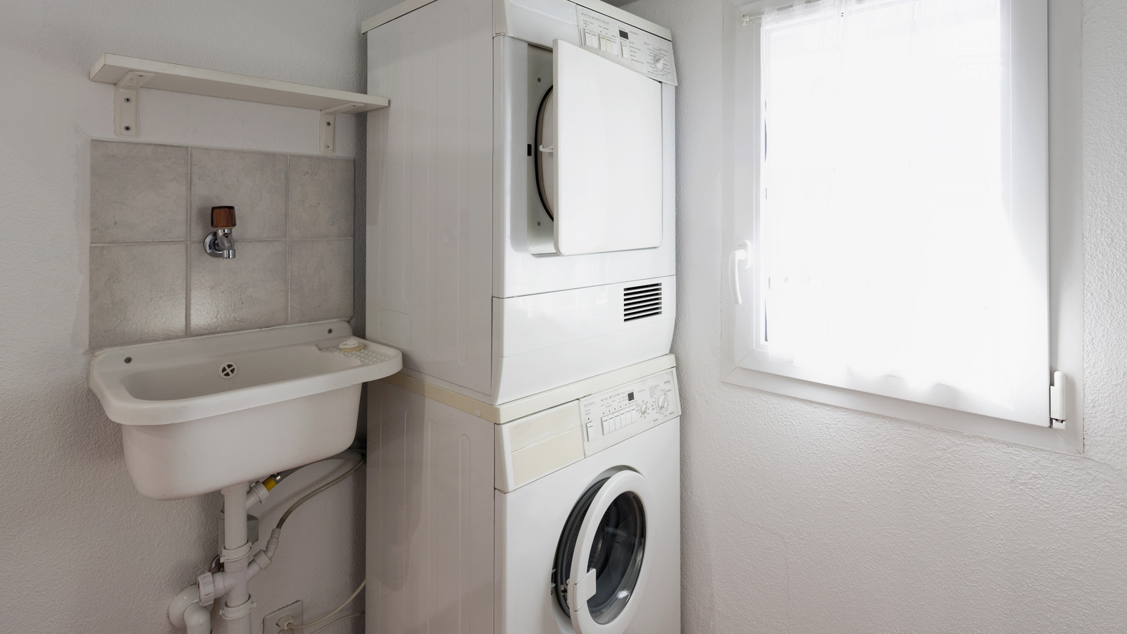 Stackable Vs. Integrated Laundry Machines What's The Difference?