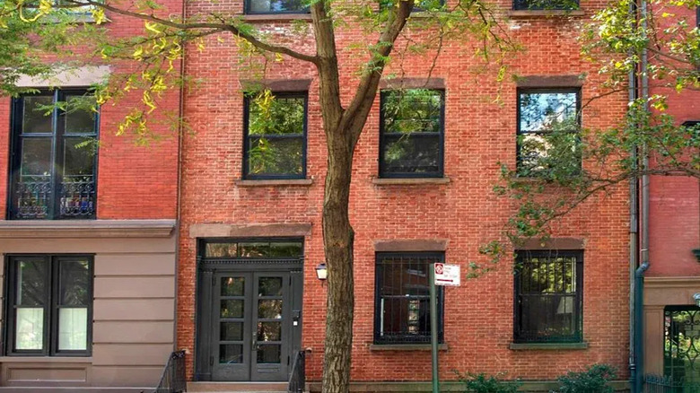 View of historical Manhattan home