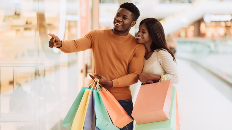 couple shopping at mall