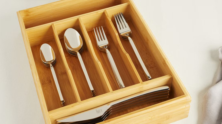 A close look at how Zwilling's Bamboo Flatware Storage Tray can organize silverware.