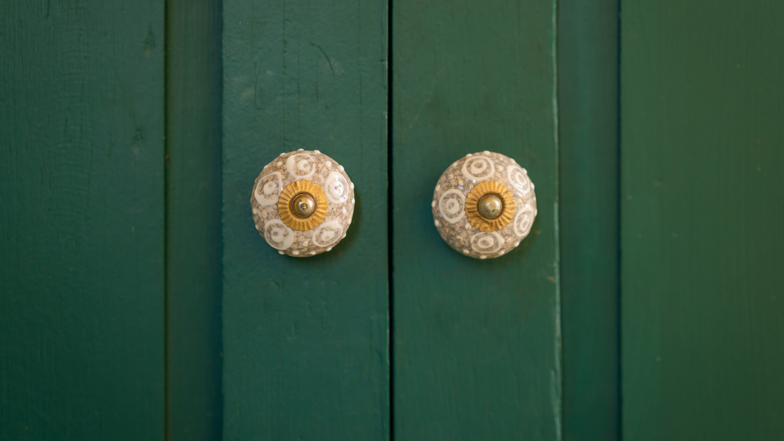 Textured Drawer Pulls Are The Perfect Way To Add Personalization To ...