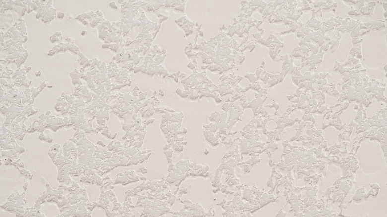 Knockdown ceiling texture is shown in detail