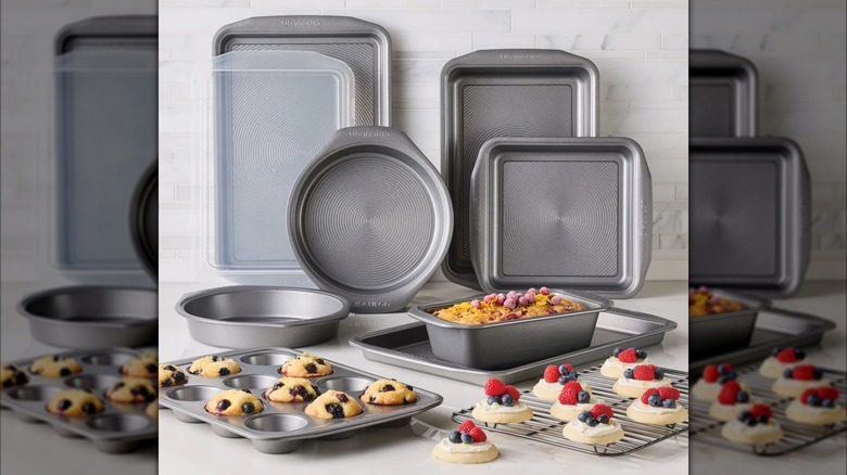 Circulon 10-Piece Non-Stick Bakeware Set