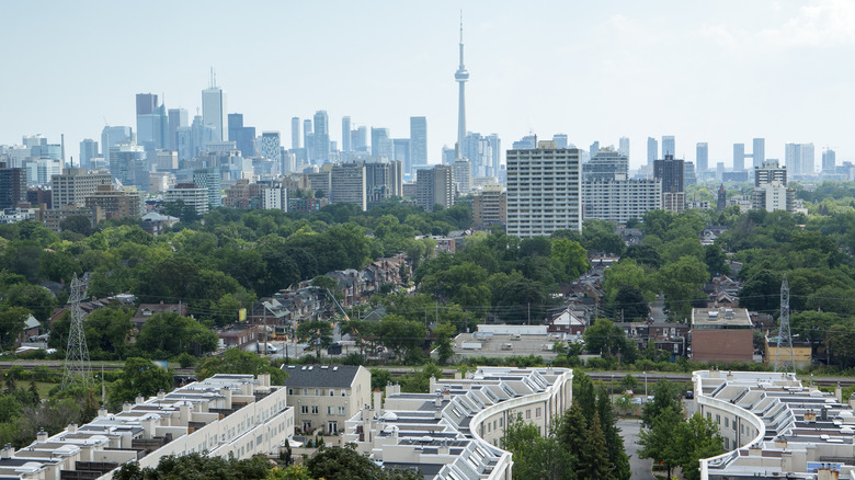Toronto and surrounding neighborhoods