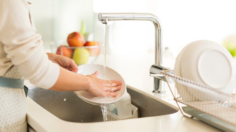 washing dishes