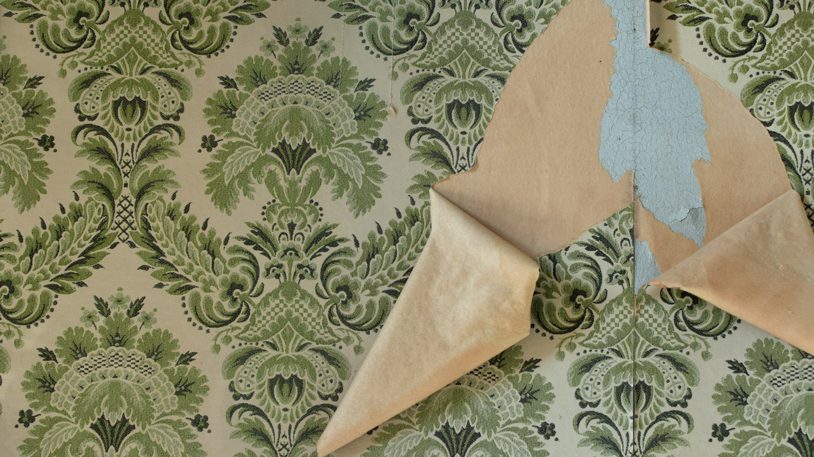 The 3 Step Process That Will Clean Up Your Disastrous Wallpaper The 3 Step Process That Will Clean Up Your Disastrous Wallpaper