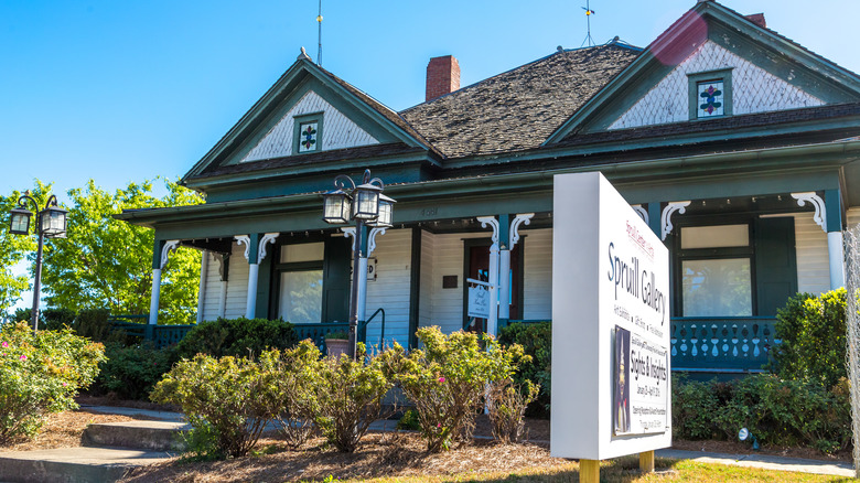 Local arts center in Dunwoody