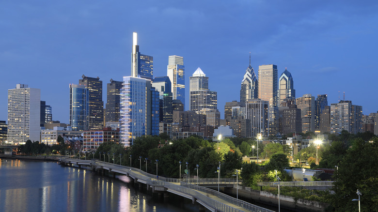 Philadelphia skyline 