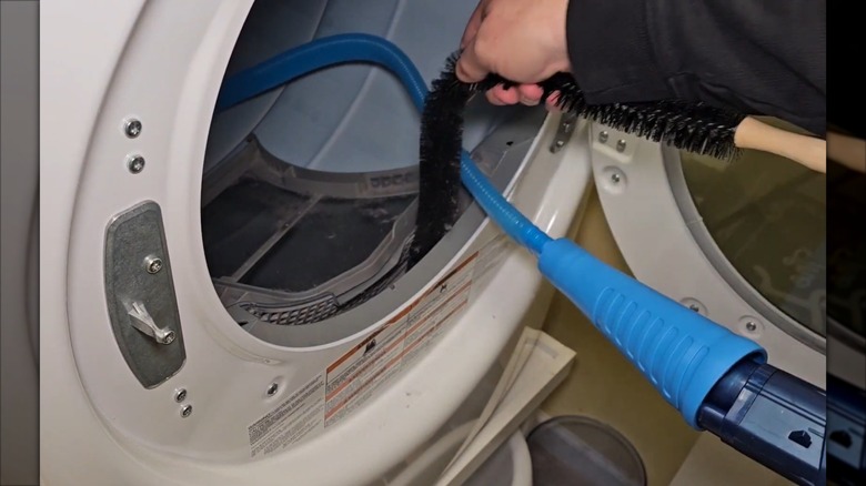 Sealegend Dryer Vent cleaner used in a dryer vent