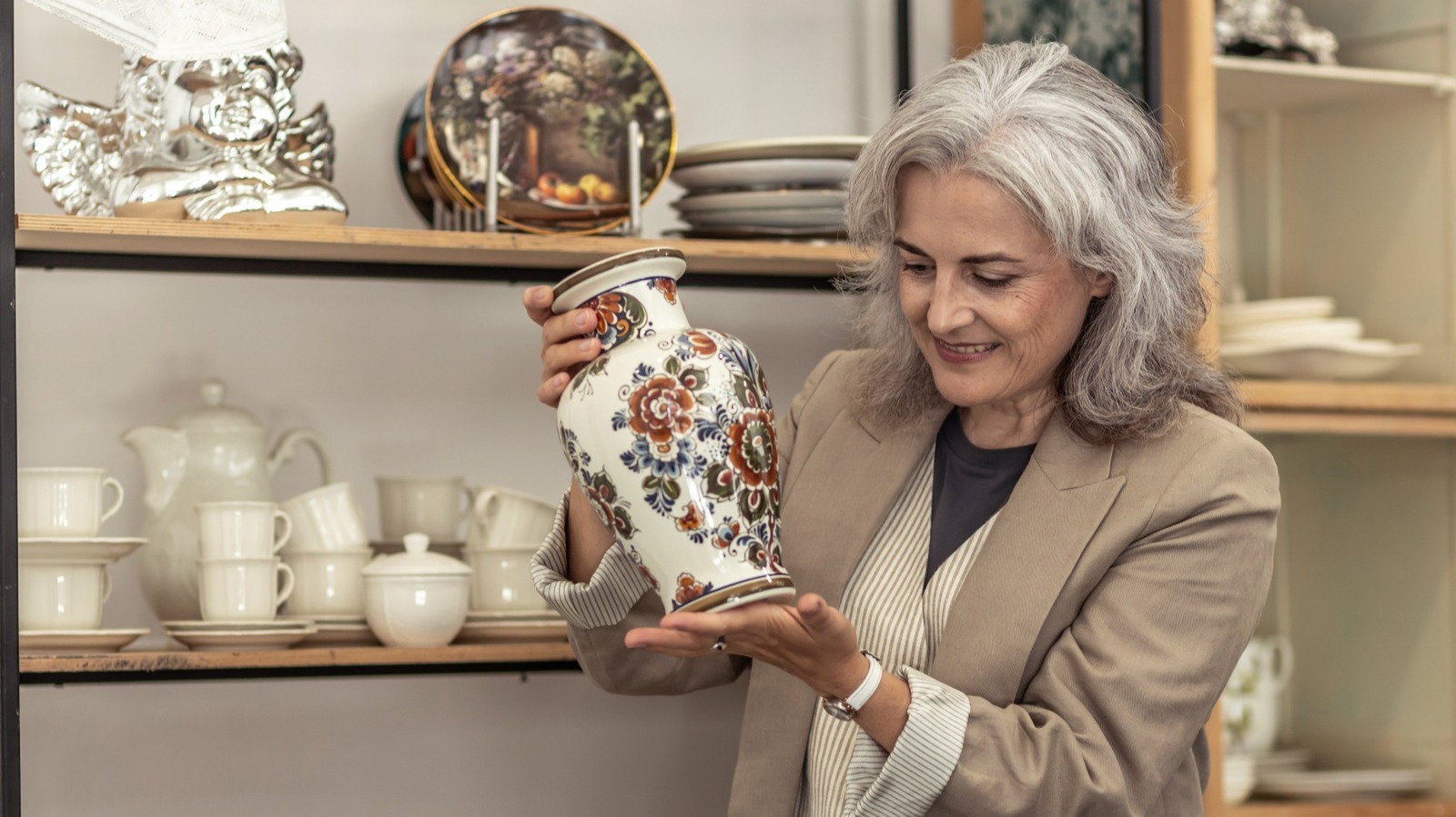The Antique Chinese Porcelain Jar Worth Millions That Collectors Dream Of Finding