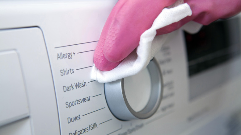Close-up glove cleaning washing machine