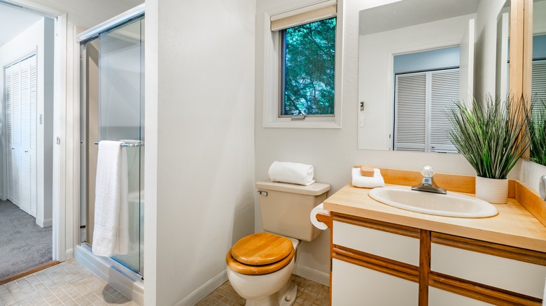 nice modern bathroom interior